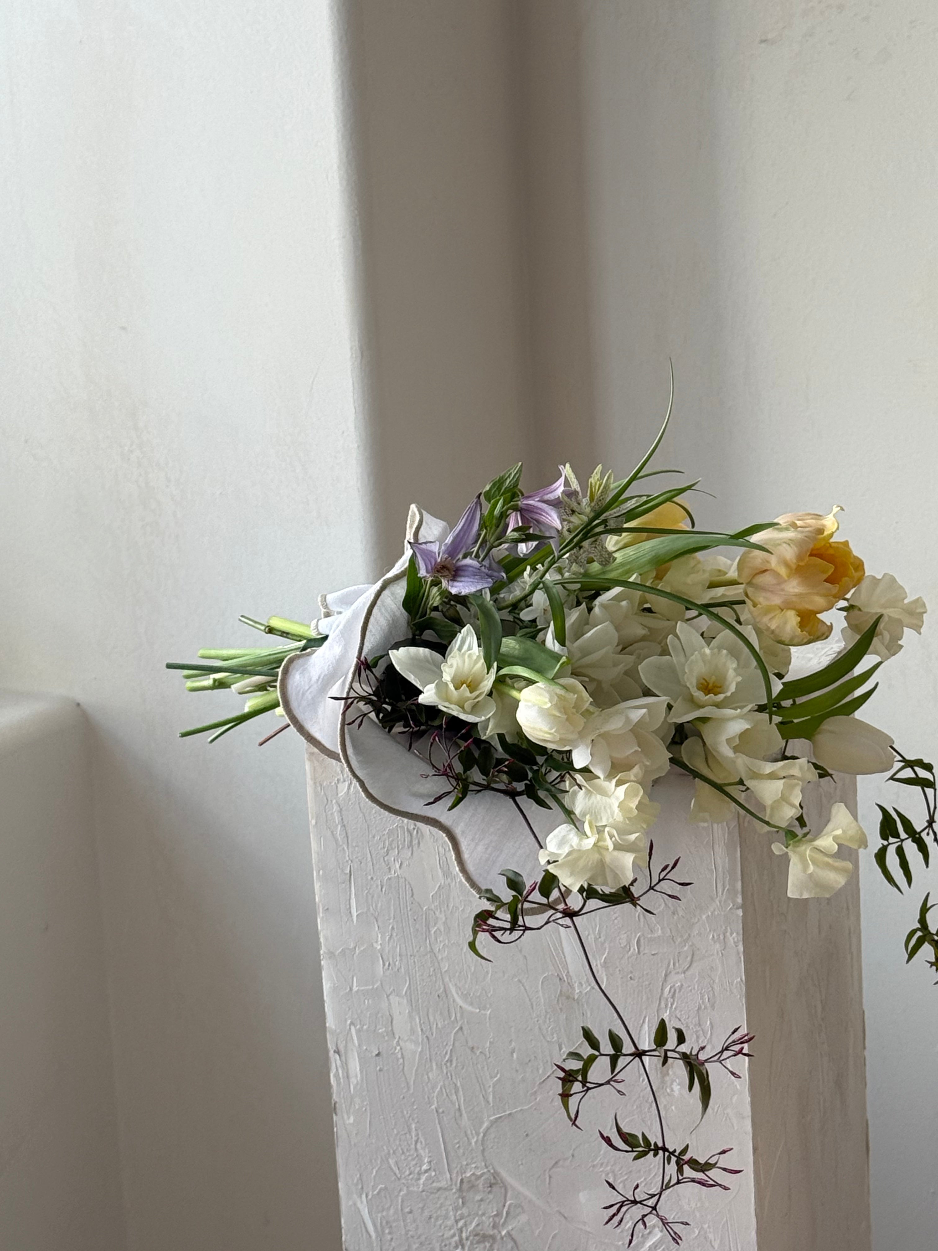 Linen Wrapped Bouquet